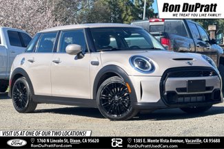 Used 2024 MINI Cooper S image 1