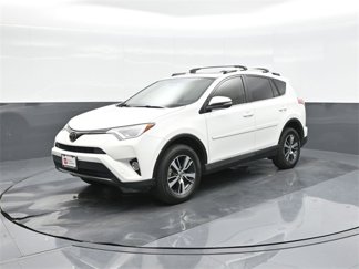 Used 2017 Toyota RAV4 XLE image 1