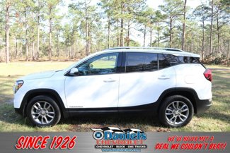 Used 2022 GMC Terrain SLT image 1