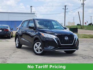 Used 2023 Nissan Kicks S w/ Interior Electronics Package image 1