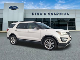 Used 2017 Ford Explorer XLT w/ Equipment Group 202A image 1