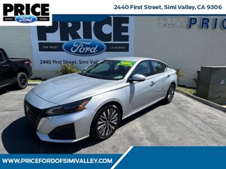 Used 2023 Nissan Altima 2.5 SV image 1