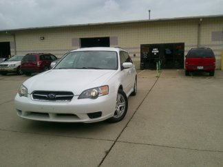 Used 2005 Subaru Legacy 2.5i image 1