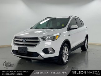 Used 2018 Ford Escape SE image 1