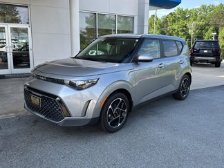 Used 2023 Kia Soul EX image 1