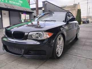 Used 2011 BMW 135i Convertible image 1
