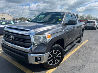 Used 2014 Toyota Tundra SR image 1
