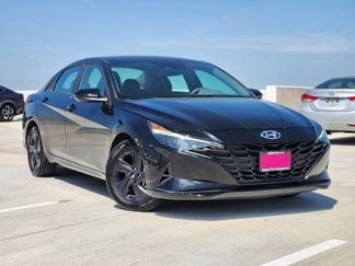 Certified 2022 Hyundai Elantra SEL image 1