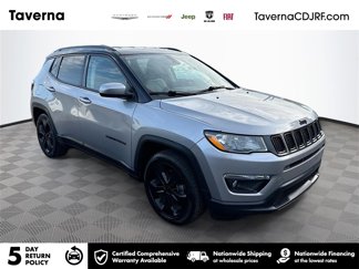 Used 2021 Jeep Compass Latitude image 1