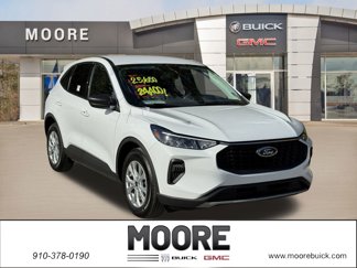 Used 2023 Ford Escape Active image 1