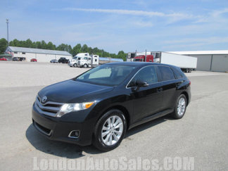 Used 2013 Toyota Venza LE image 1