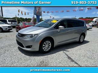 Used 2019 Chrysler Pacifica Touring Plus image 1