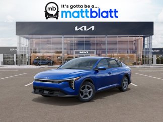 New 2025 Kia K4 LXS image 1