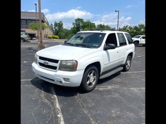 Used 2008 Chevrolet TrailBlazer LT w/ Sun And Sound Package image 1