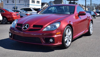 Used 2011 Mercedes-Benz SLK 300 image 1