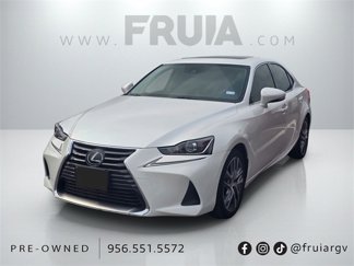 Used 2019 Lexus IS 300 image 1