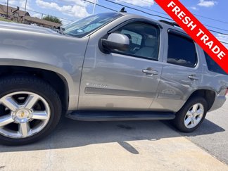 Used 2007 Chevrolet Tahoe LTZ w/ LTZ Preferred Equipment Group image 1