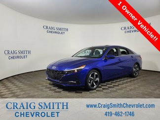 Used 2022 Hyundai Elantra SEL w/ Convenience + Premium Package image 1
