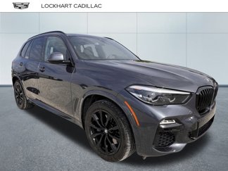 Used 2021 BMW X5 xDrive40i w/ M Sport Package image 1