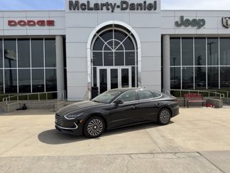 Used 2023 Hyundai Sonata SEL image 1