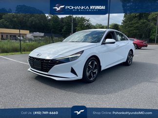 Used 2023 Hyundai Elantra SEL w/ Convenience Package image 1