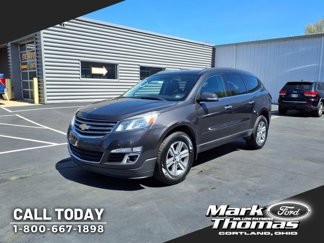 Used 2015 Chevrolet Traverse LT image 1