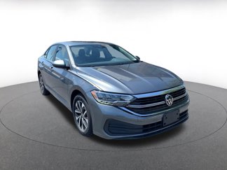Used 2024 Volkswagen Jetta S image 1