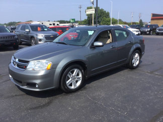 Used 2013 Dodge Avenger SXT image 1