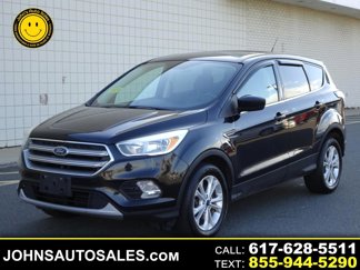 Used 2017 Ford Escape SE image 1