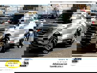 Used 2024 Ford Explorer XLT w/ Equipment Group 202A image 1