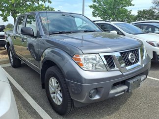 Used 2018 Nissan Frontier SV image 1