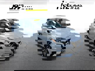 Used 2021 Nissan Versa SV image 1