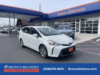 Used 2015 Toyota Prius V Five image 1
