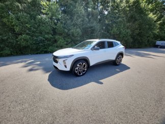 Certified 2025 Chevrolet Trax RS w/ Sunroof Package video 1