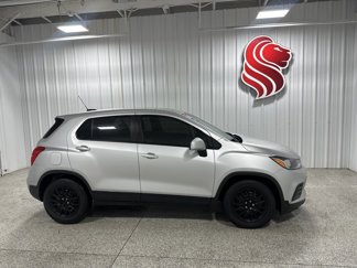 Used 2018 Chevrolet Trax LS image 1