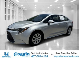 Used 2022 Toyota Corolla LE image 1