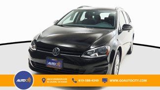 Used 2017 Volkswagen Golf S image 1