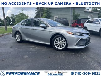 Used 2023 Toyota Camry LE image 1