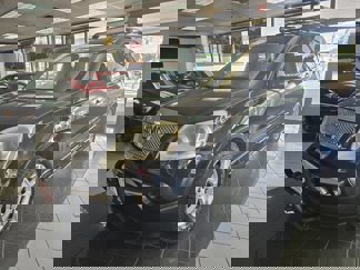 Used 2009 GMC Acadia SLT image 1
