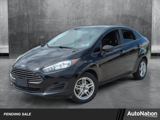 Used 2019 Ford Fiesta SE image 1