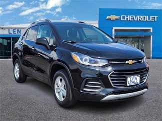 Used 2020 Chevrolet Trax LT w/ LT Convenience Package image 1