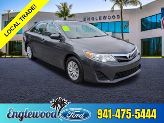 Used 2014 Toyota Camry L image 1