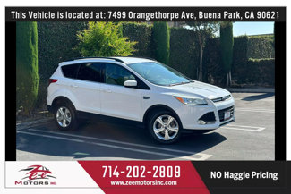 Used 2015 Ford Escape SE image 1