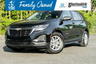 Used 2023 Chevrolet Equinox LS image 1