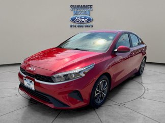 Used 2023 Kia Forte LXS image 1