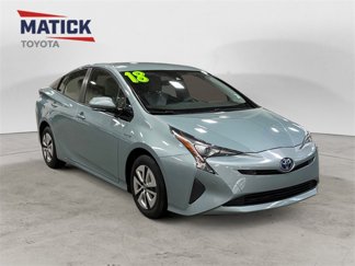 Used 2018 Toyota Prius Three image 1