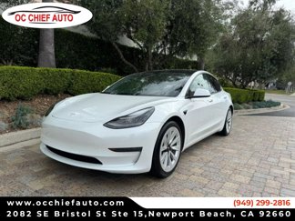Used 2022 Tesla Model 3 Standard Range image 1