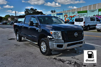 Used 2019 Nissan Titan SV image 1