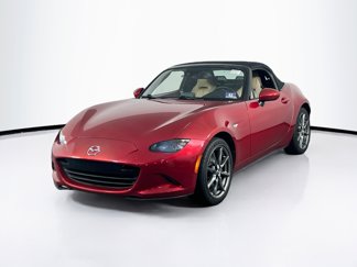 Used 2016 MAZDA MX-5 Miata Grand Touring image 1