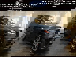 Used 2018 Jaguar F-PACE R-Sport image 1